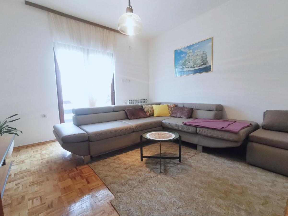Apartments Marijana 沃迪切 外观 照片