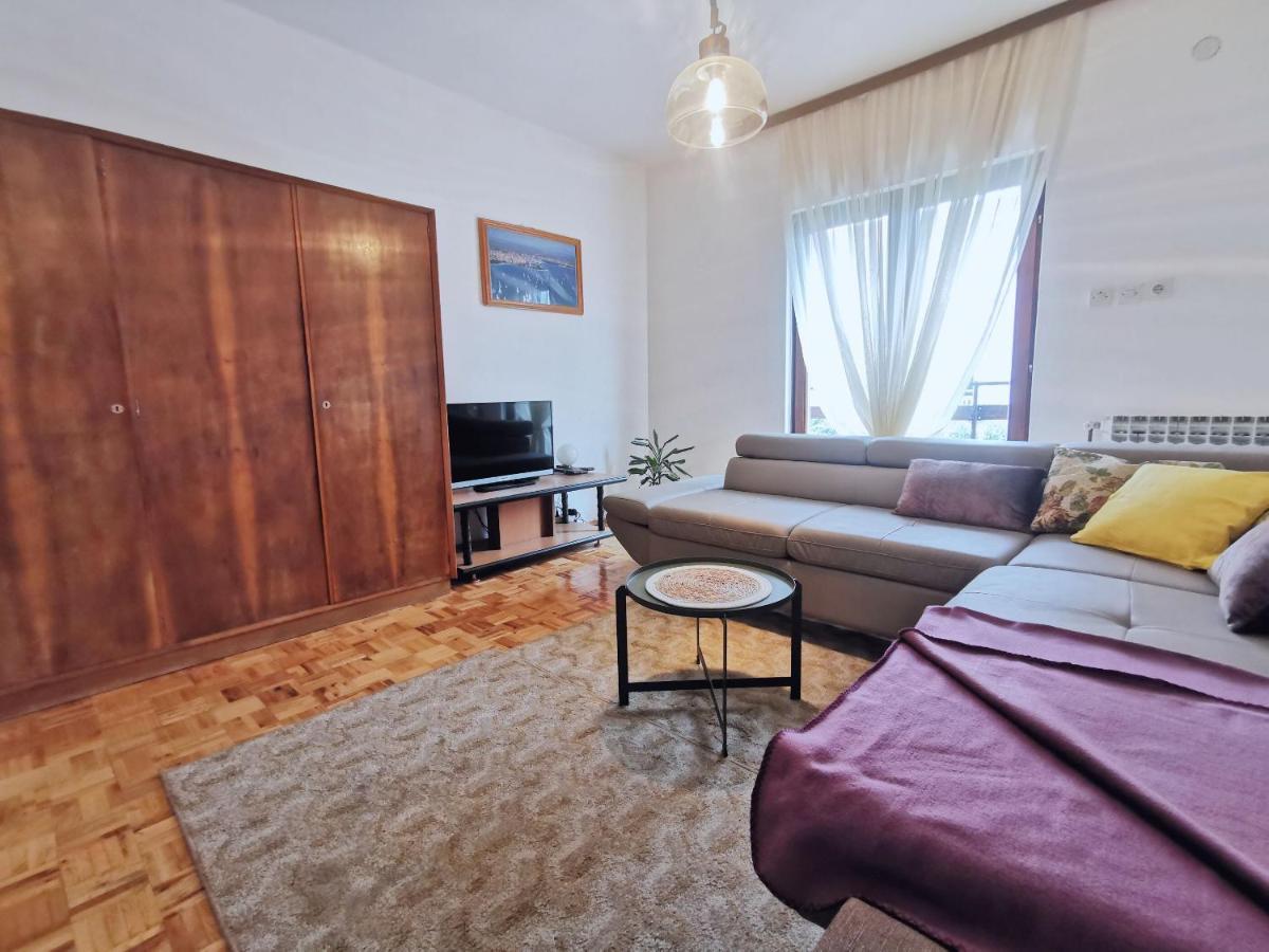 Apartments Marijana 沃迪切 外观 照片