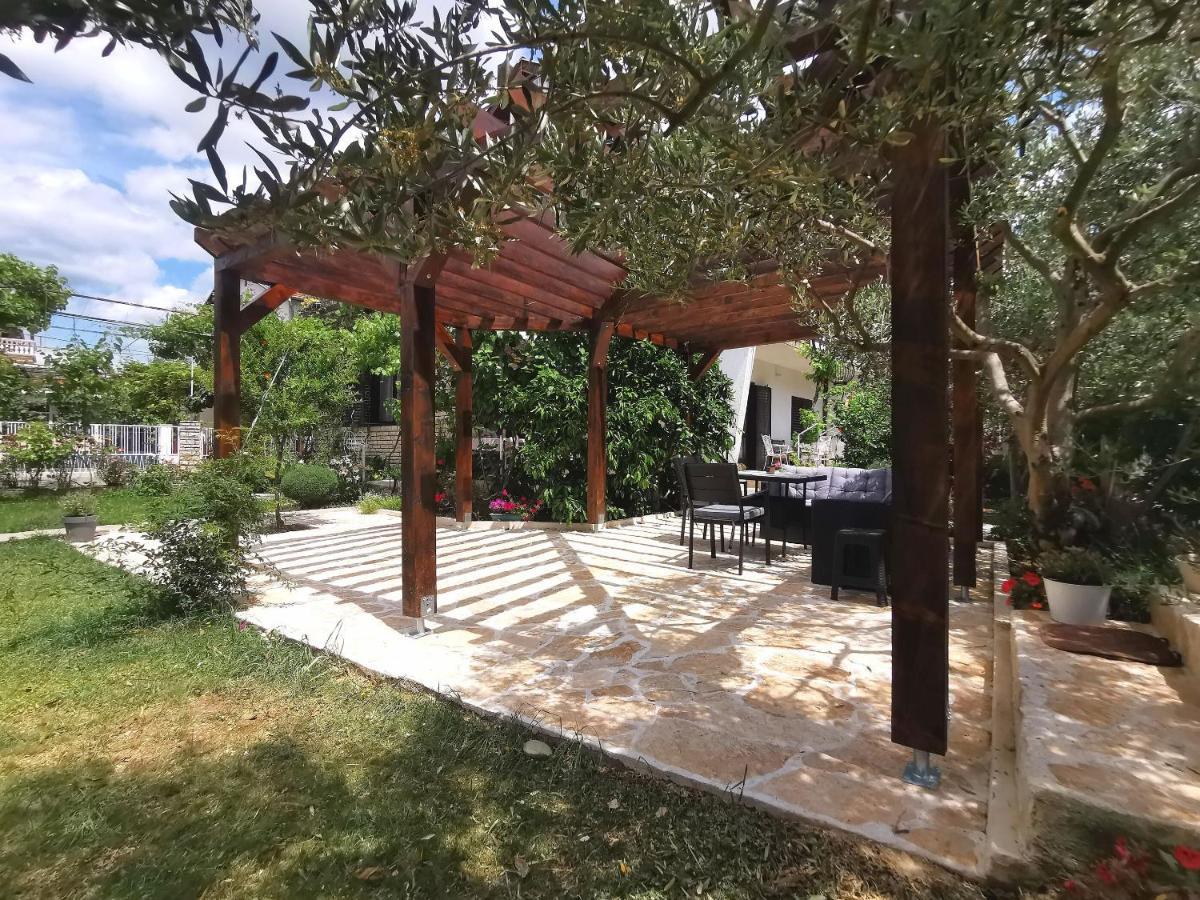 Apartments Marijana 沃迪切 外观 照片