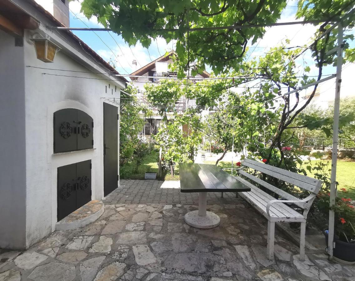Apartments Marijana 沃迪切 外观 照片
