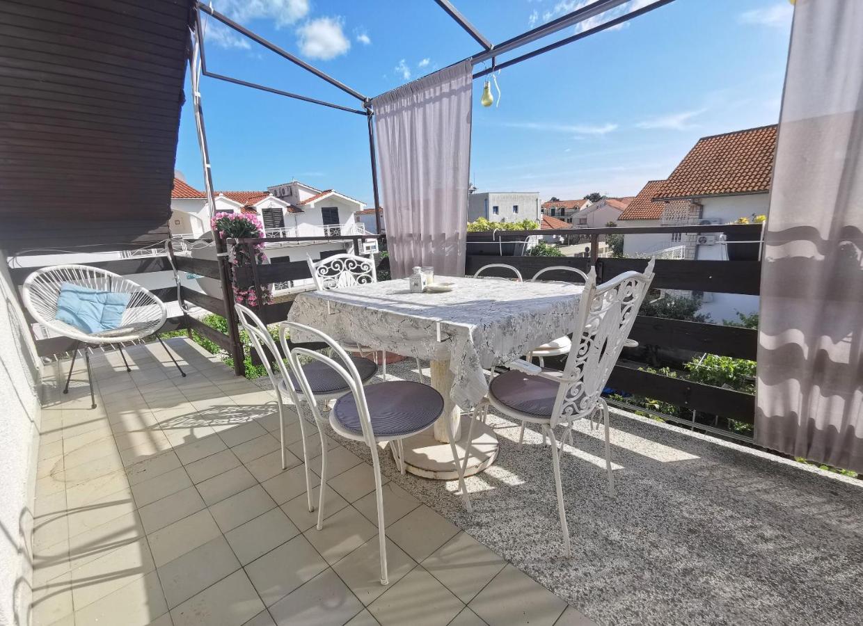 Apartments Marijana 沃迪切 外观 照片